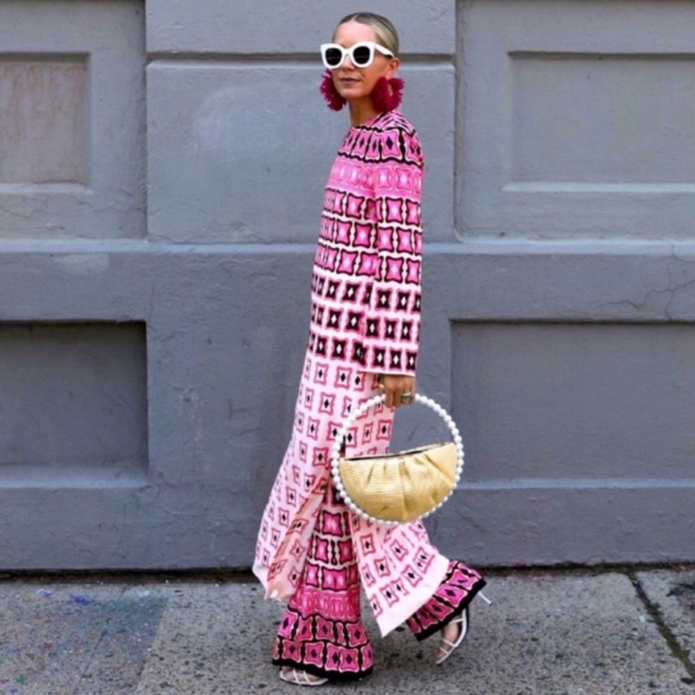 Zara Pink and Black Patterned Dress - Picture 4 of 6